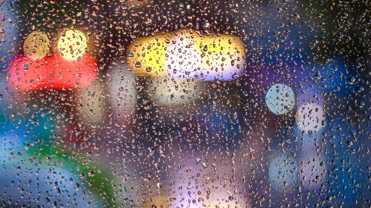 Regen auf einem Fenster