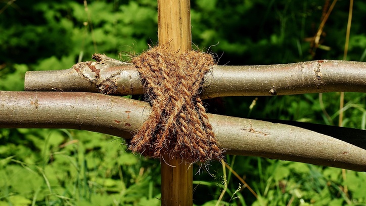 Seilknoten Zaunbefestigung