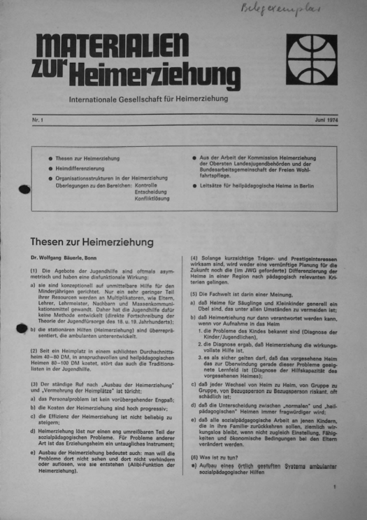 Erste Seite der Materialen zur Heimerziehung mit Text in Schwarz-Weiß