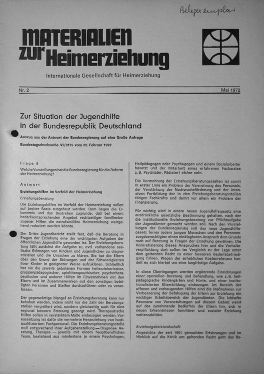 Erste Seite der Materialen zur Heimerziehung mit Text in Schwarz-Weiß