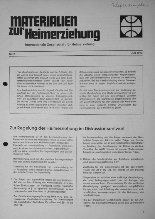 Erste Seite der Materialen zur Heimerziehung mit Text in Schwarz-Weiß