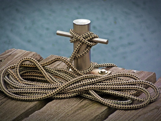 Bild Hafen Anleger mit Seil